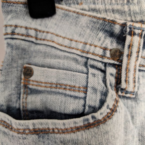 Urban Behavior Melrose Low Cut Acid Wash Jeans 25 - Picture 3 of 8